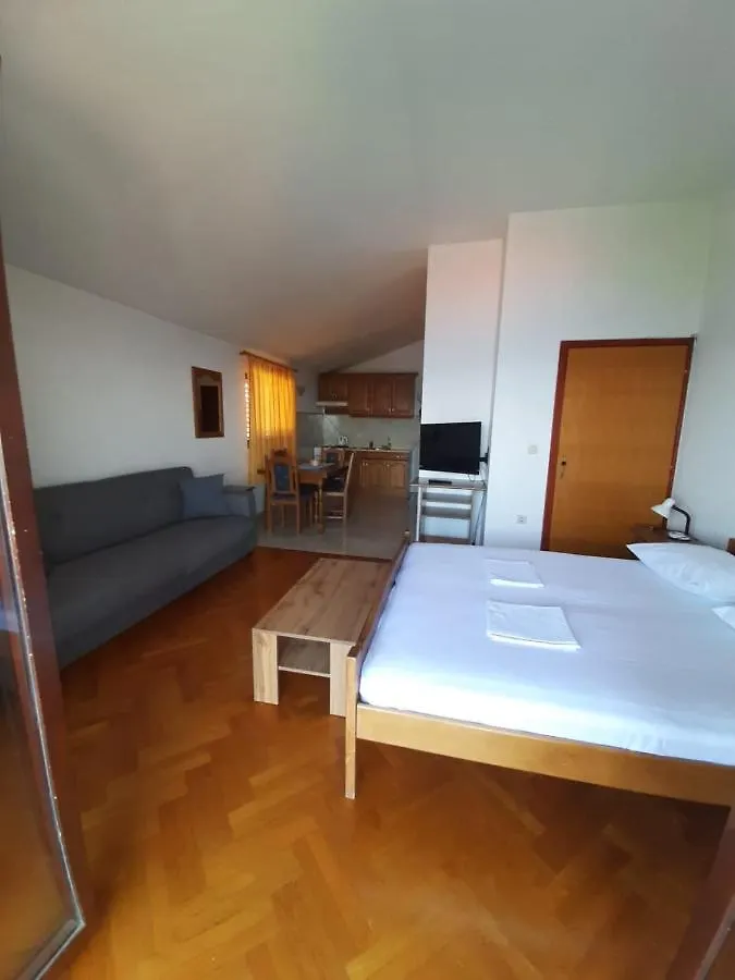 Apartments Ivanka Starigrad Paklenica